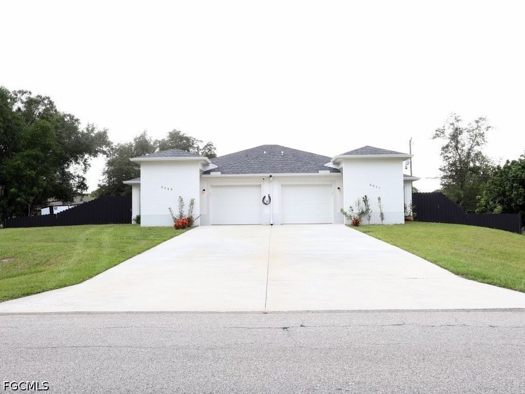 6069 Laurelwood Dr, FORT MYERS