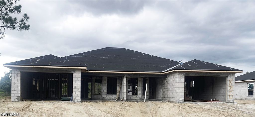 832 Burns Ave S, Lehigh Acres