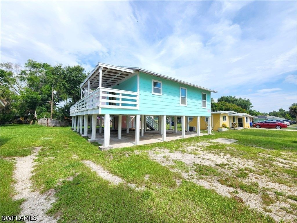 1480/1482 Lura Ave, Fort Myers