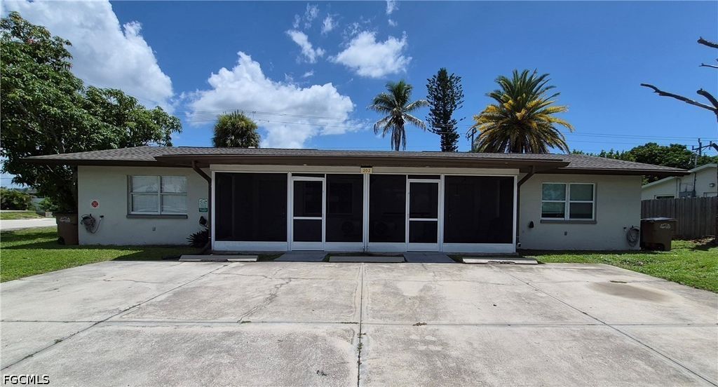202 Cape Coral Pkwy W 2, Cape Coral