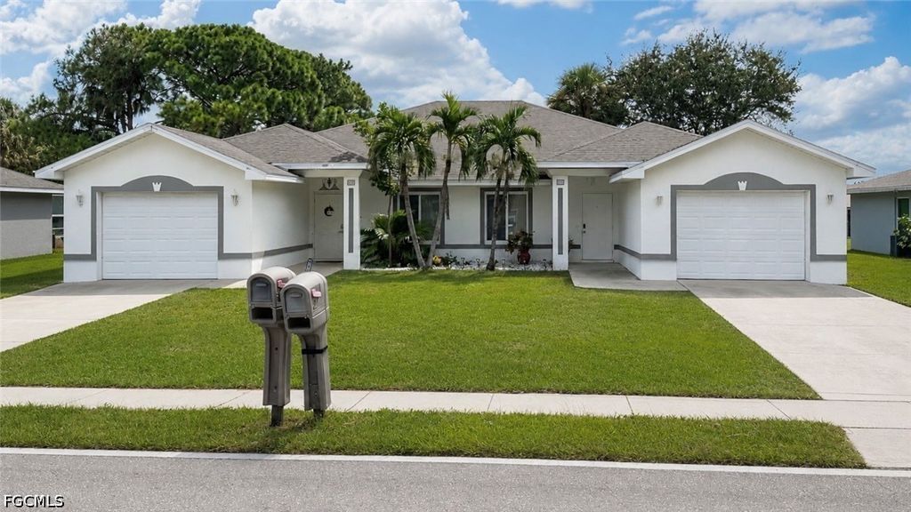 211/213 Se 24th Ave, Cape Coral