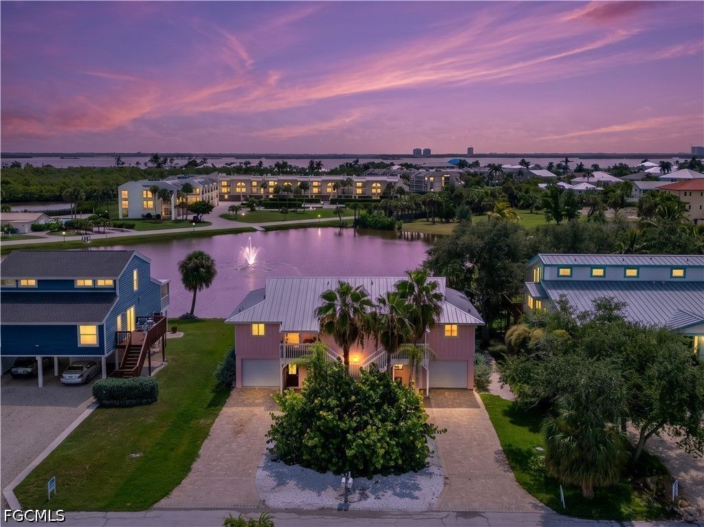 21691/693 Indian Bayou Dr, FORT MYERS BEACH