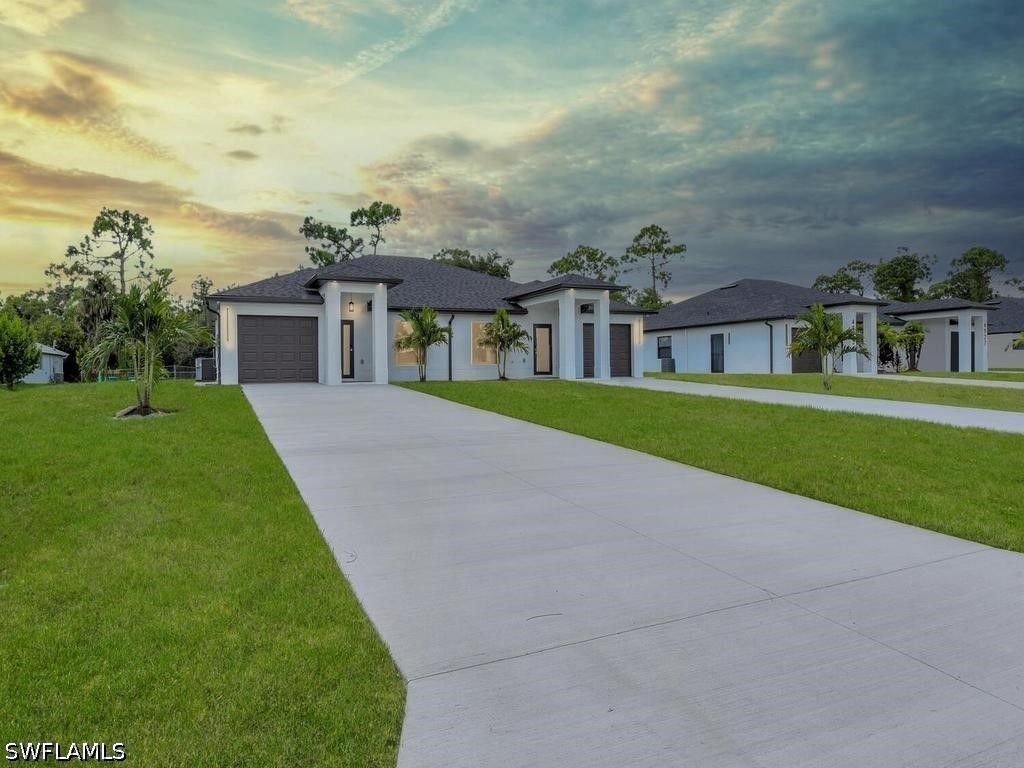 4965/4967 Leonard Blvd S, Lehigh Acres