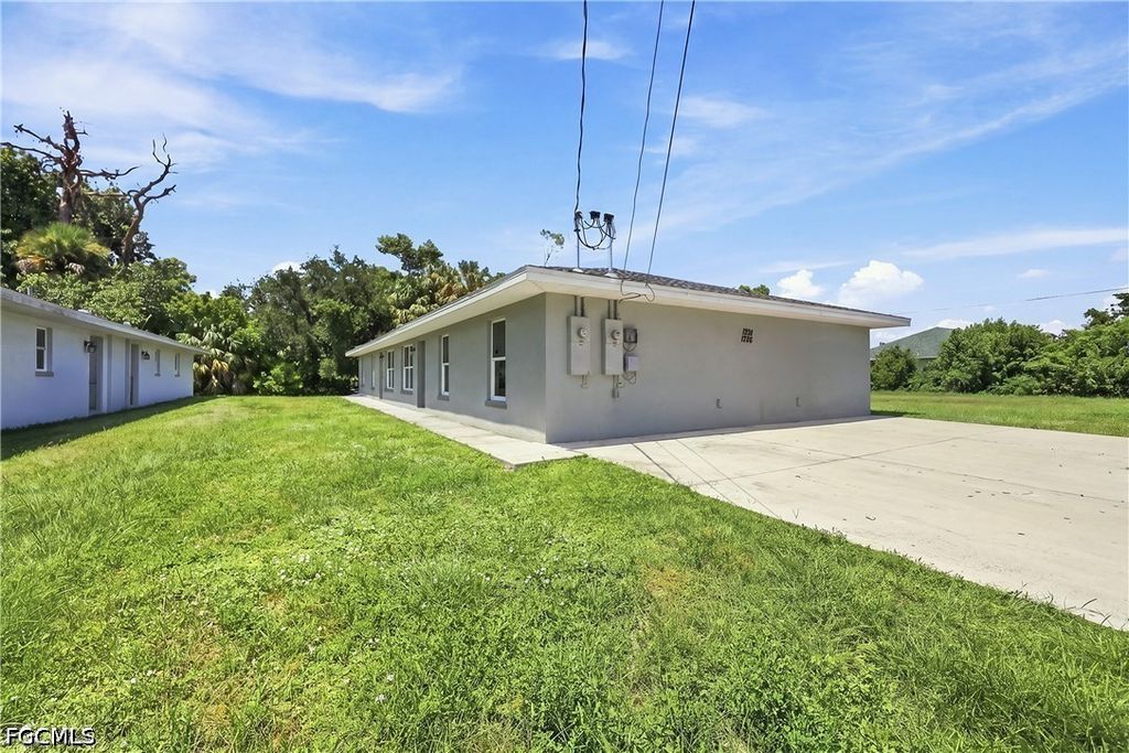1912/1914 French St, Fort Myers
