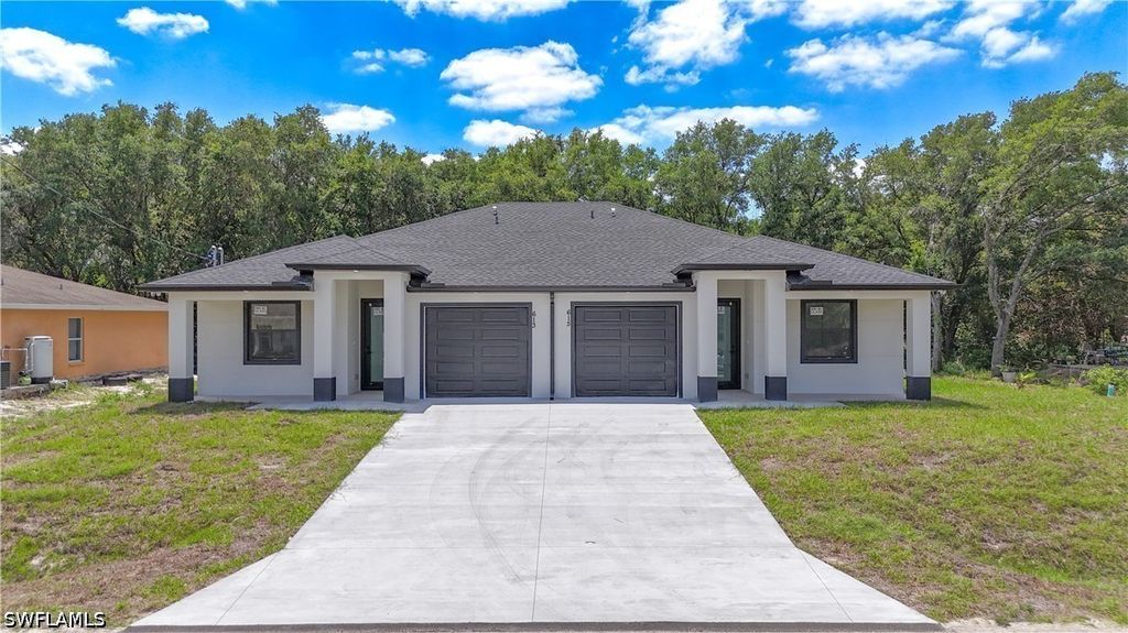 613/615 W 12th St, Lehigh Acres