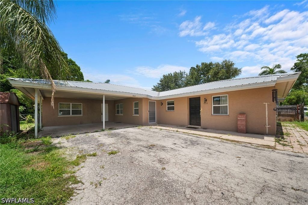 5820 Algiers St, Fort Myers