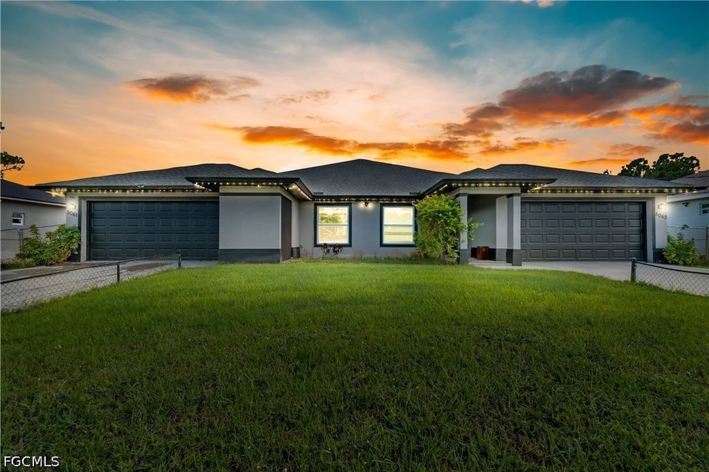 5061/5063 Locke Ln, LEHIGH ACRES