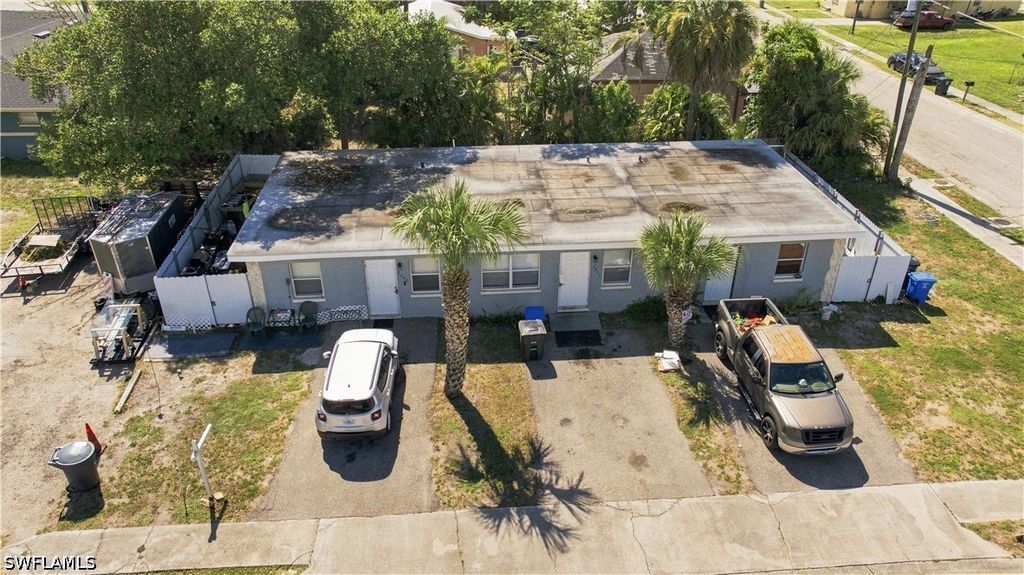 2032-2040 Wright St, Fort Myers