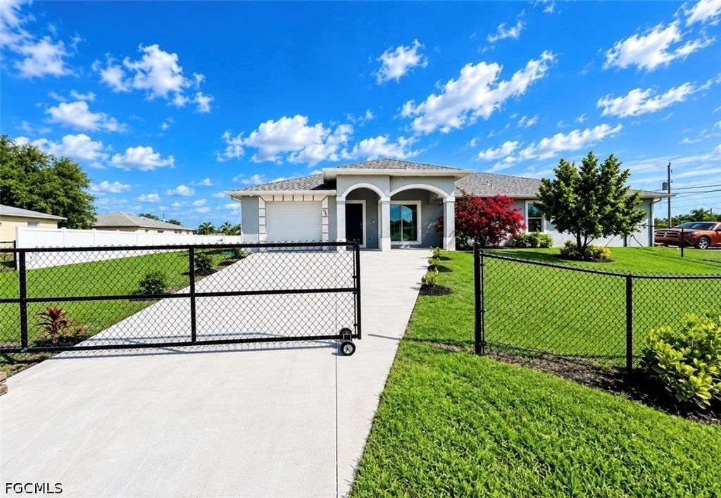 746 Homer Ave S, LEHIGH ACRES
