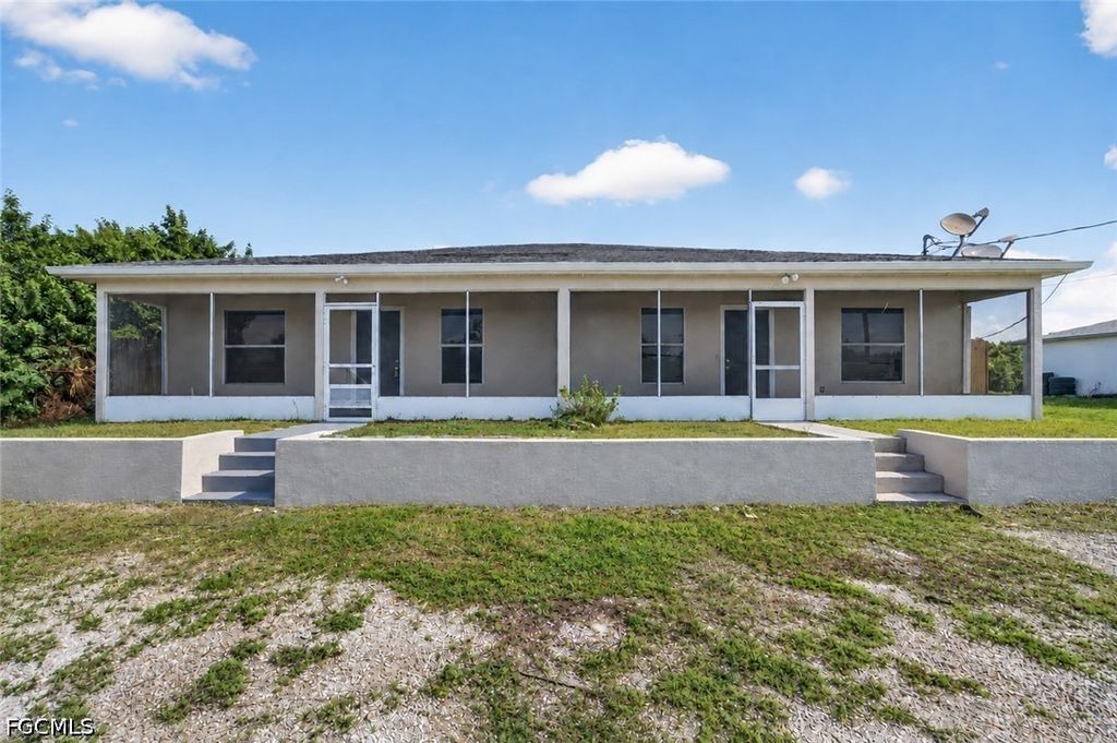 4732/4734 Leonard Blvd S, Lehigh Acres