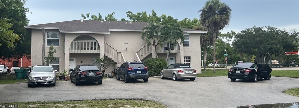 2001 55th Ter Sw, Naples