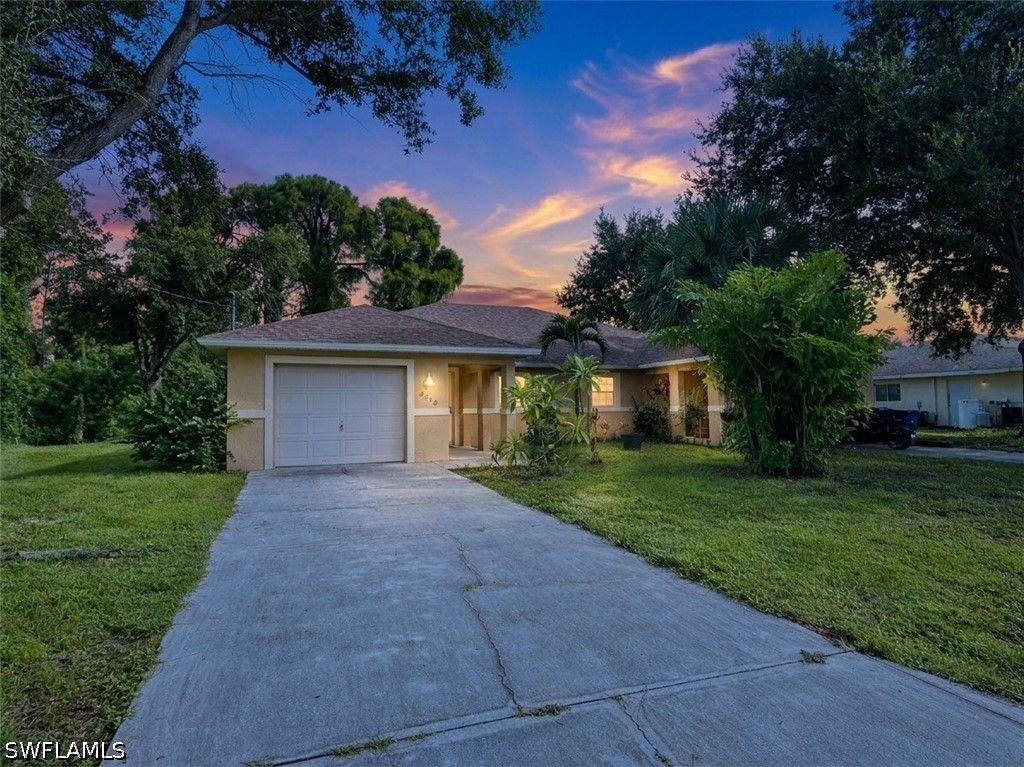 4726/4728 14th St Sw, Lehigh Acres