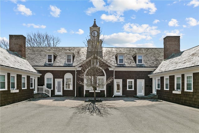 26 Phelps Rd, Middletown