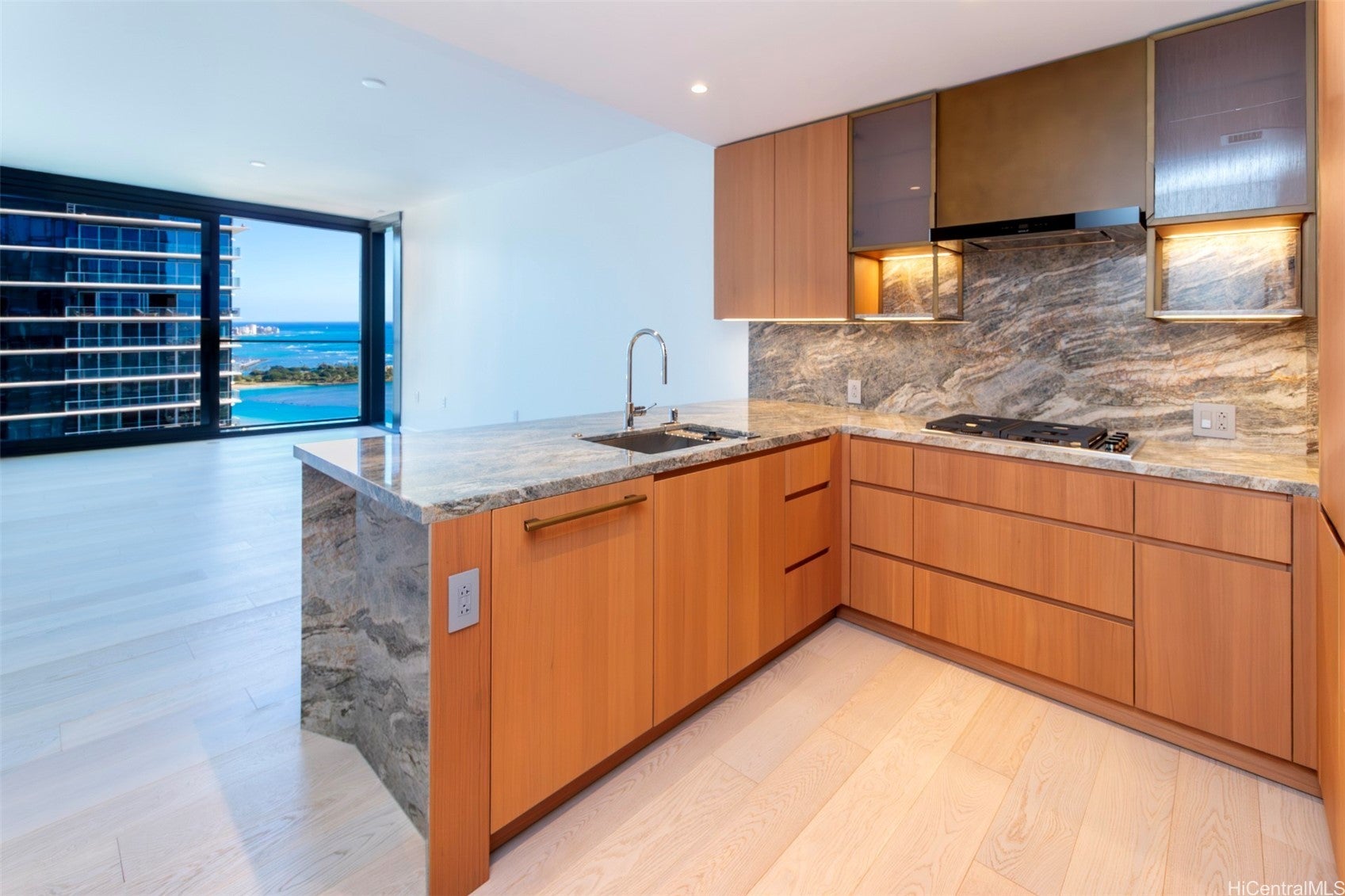 Photo of Listing #202503359