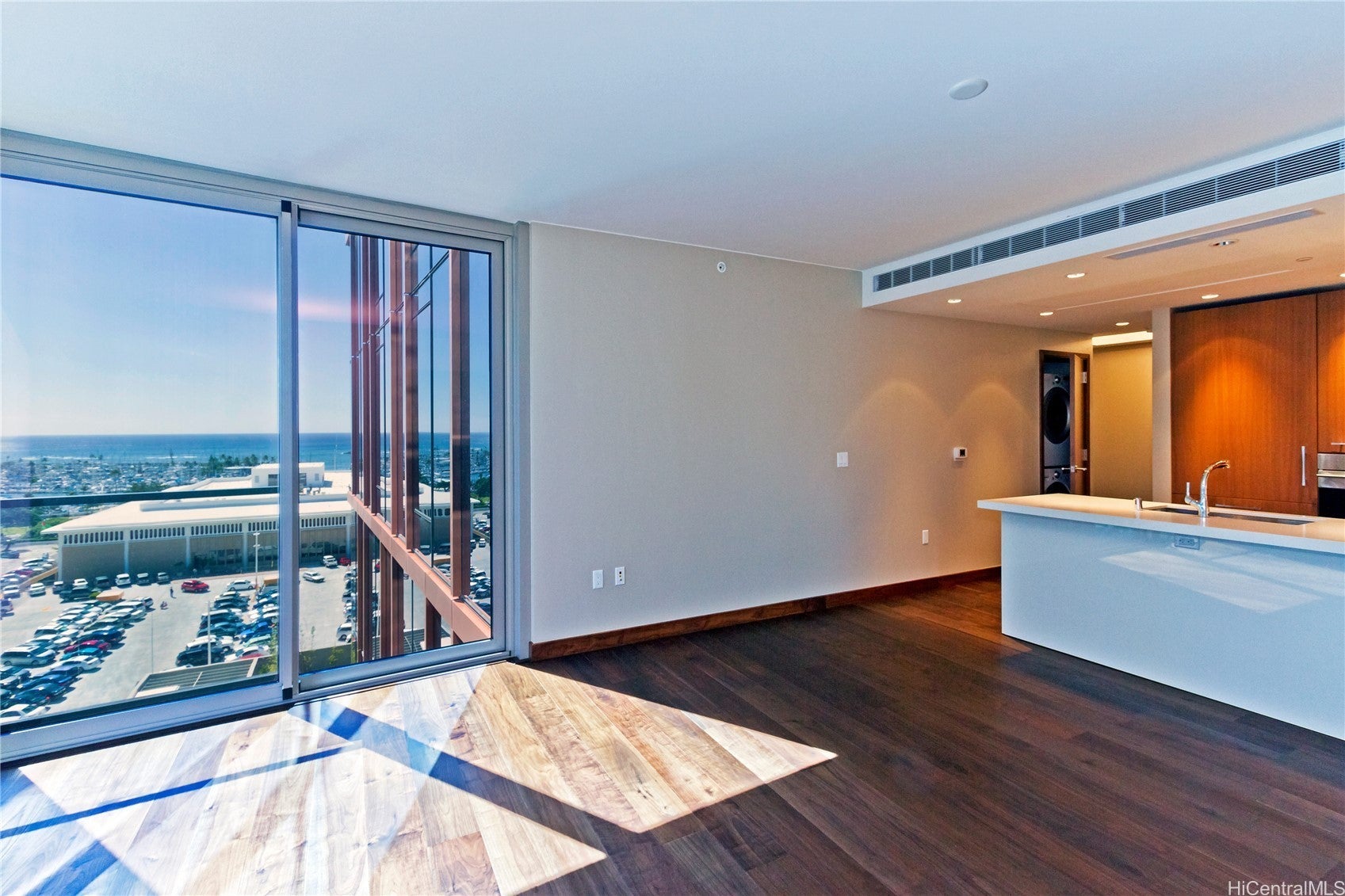 Photo of Listing #202510764