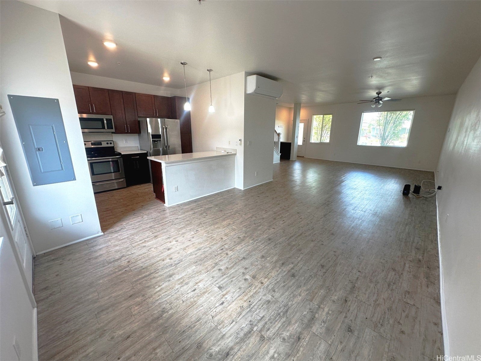 Photo of Listing #202516251