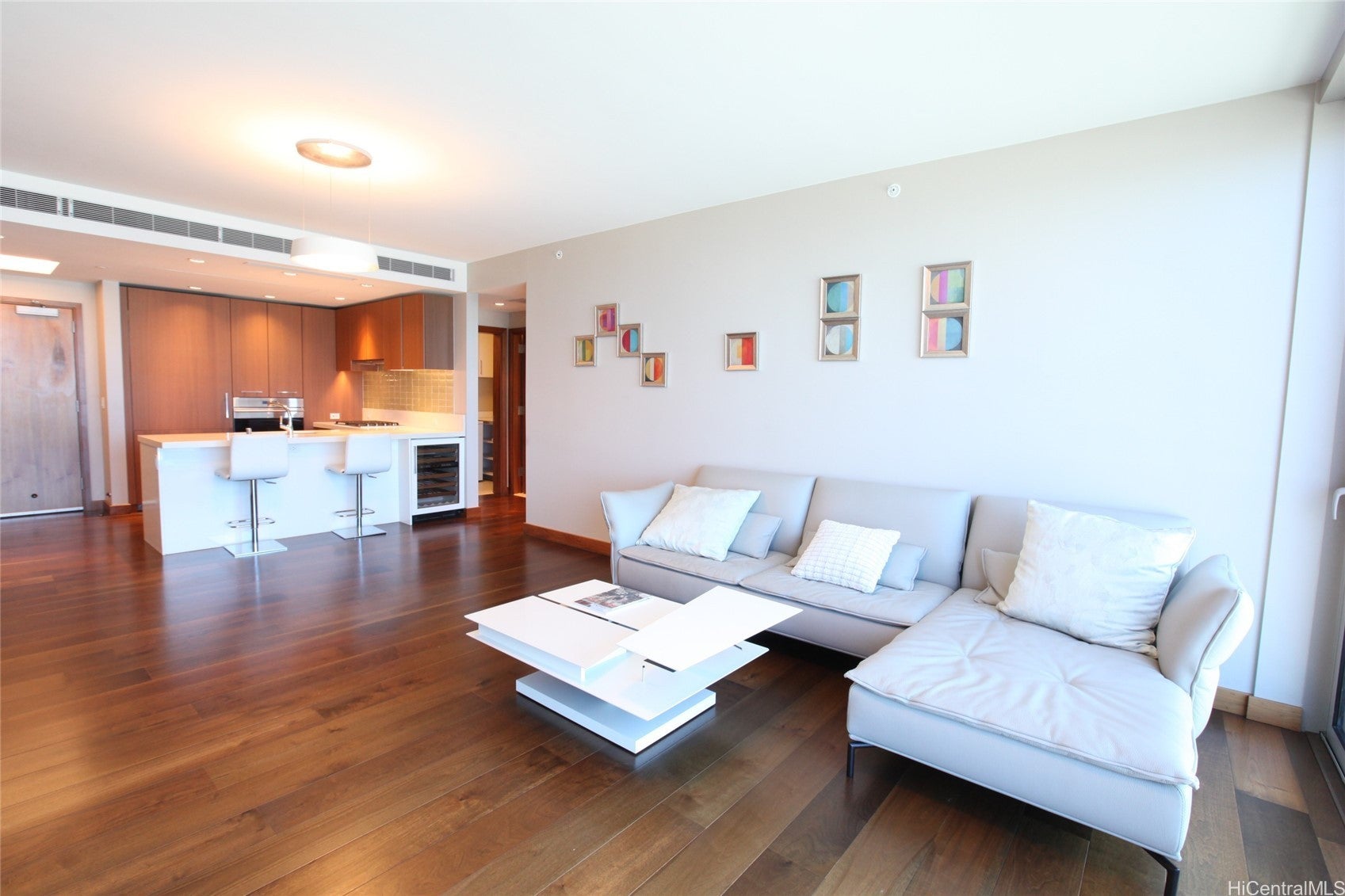 Photo of Listing #202520092