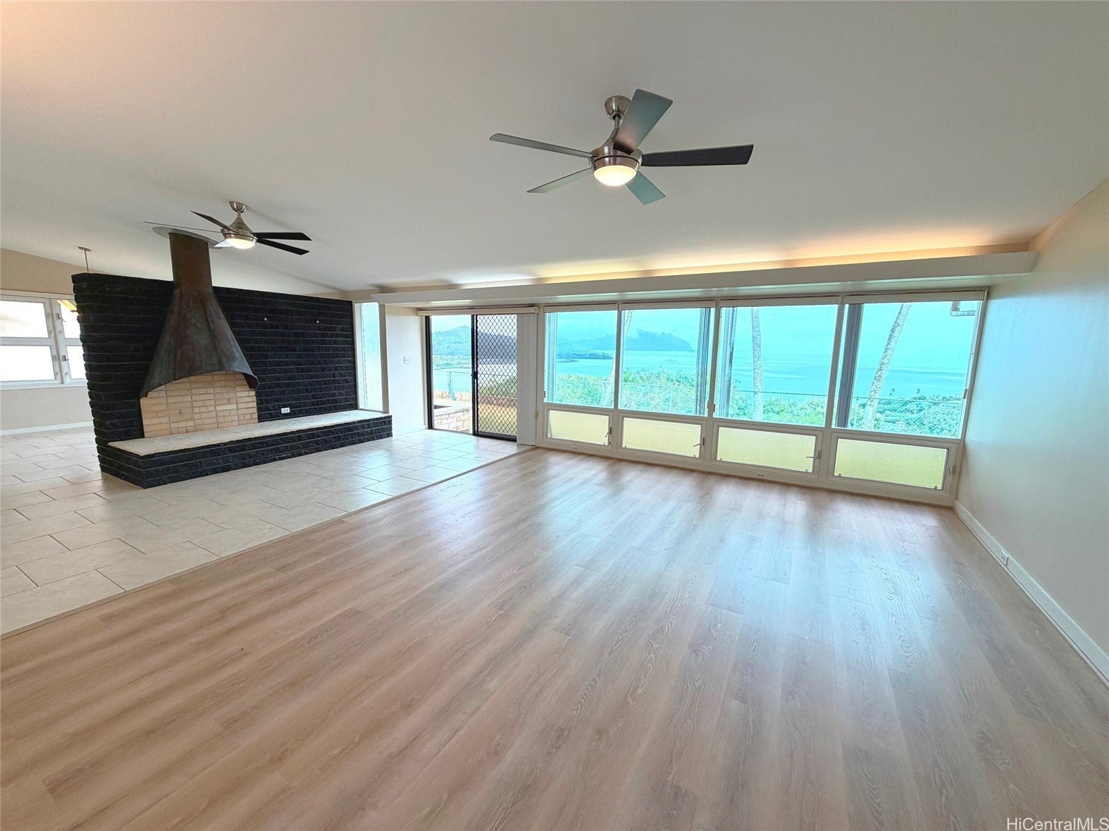 Photo of Listing #202528585