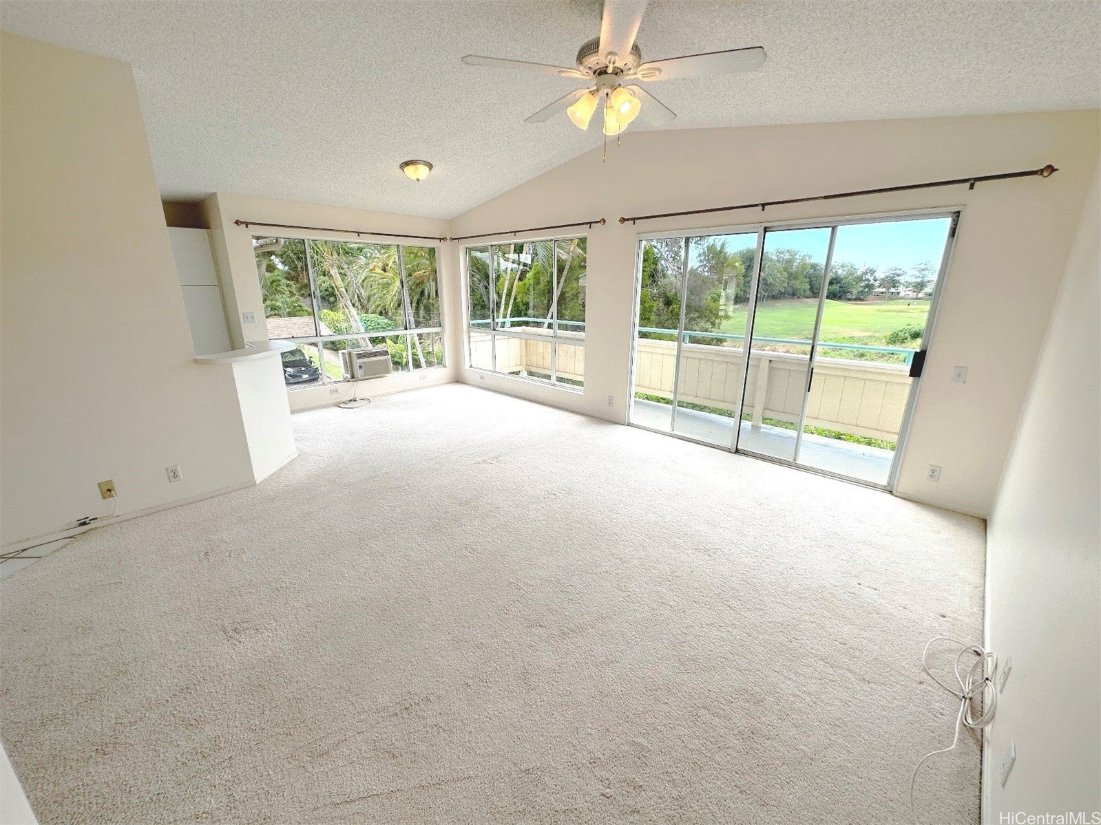 Photo of Listing #202601917