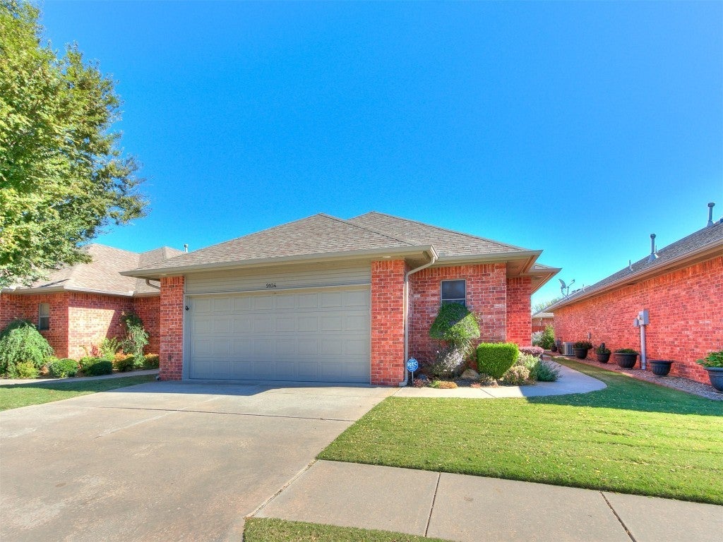 9104 Pecos Drive, Oklahoma City, OK 73139 Property Listing 1086006