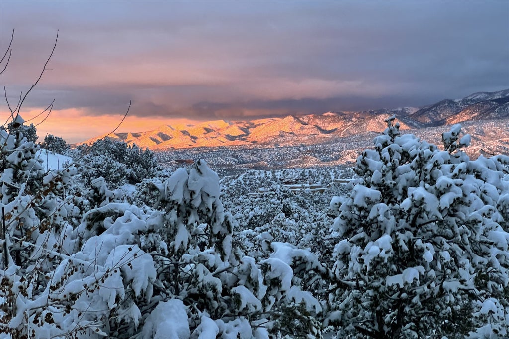 2921 Aspen View, Santa Fe