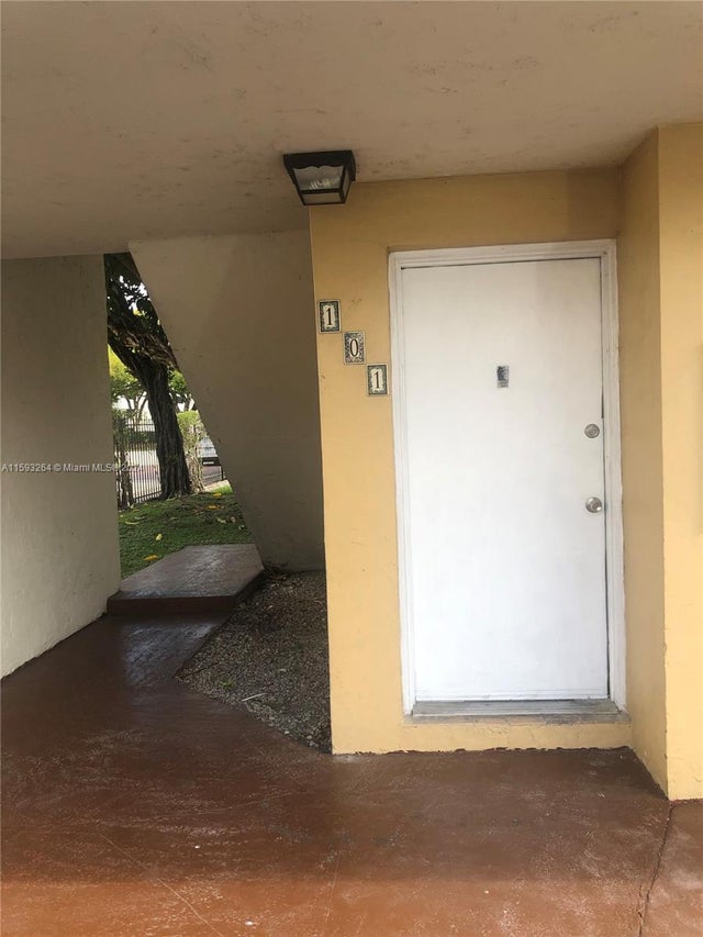 1 of 1 - 8850 Fontainebleau Blvd 101, Miami, FL