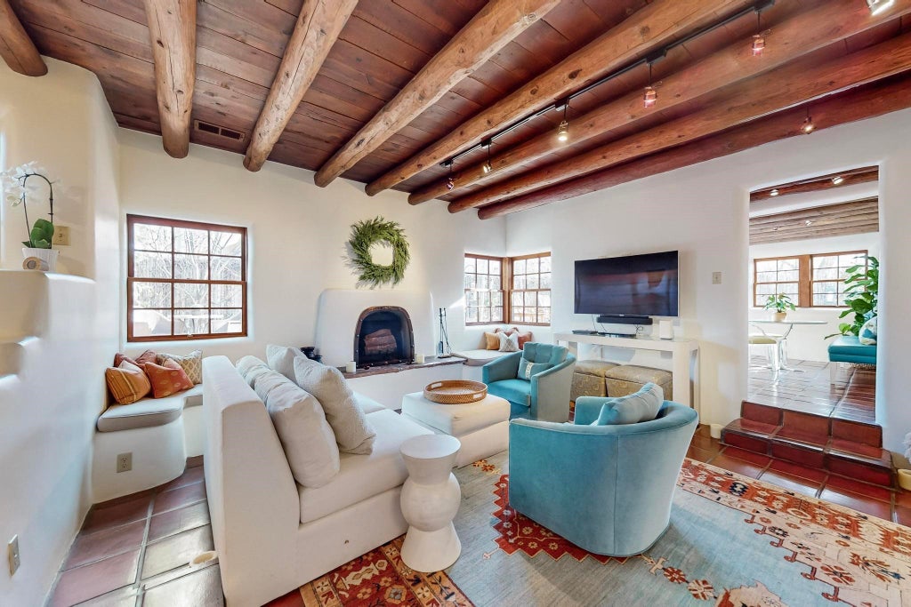 605 Abeyta Street, Santa Fe