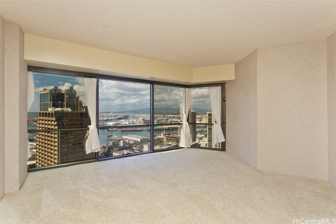 Photo of Listing #202501804