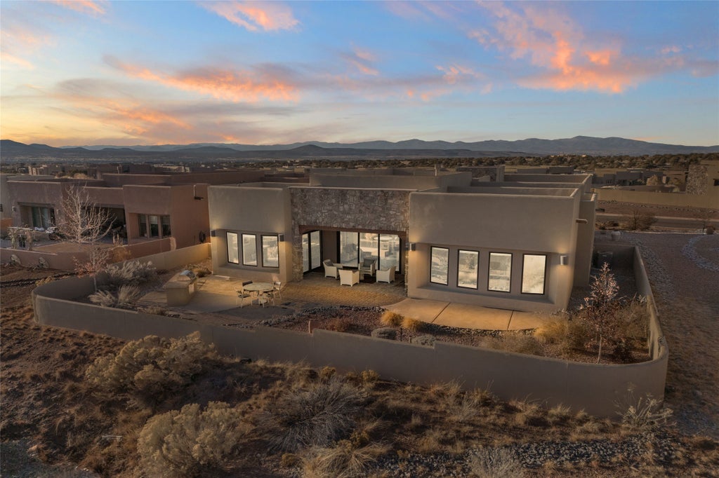 54 Paseo Las Terrazas, Santa Fe