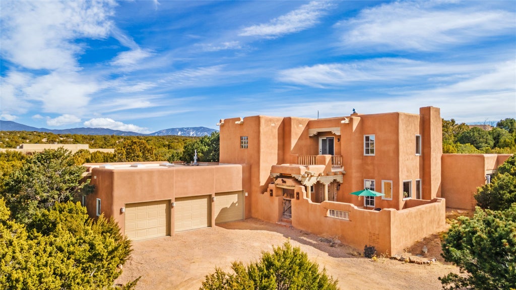 3128 Vista Sandia, Santa Fe