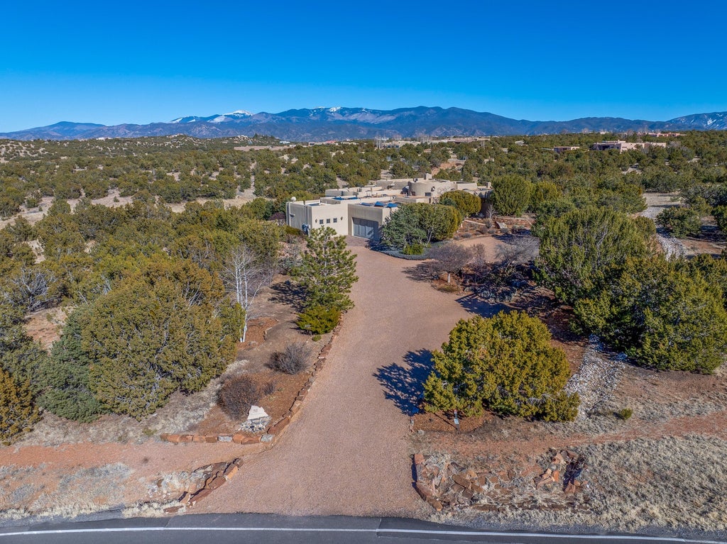52 Sundance Drive, Santa Fe