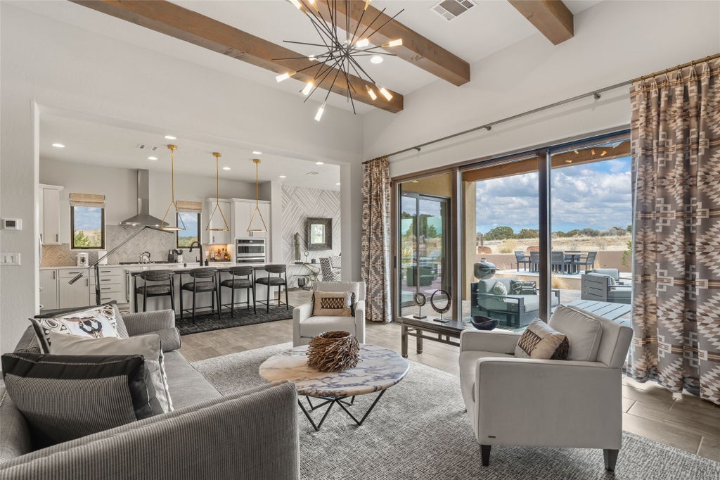 66 Paseo Las Terrazas, Santa Fe