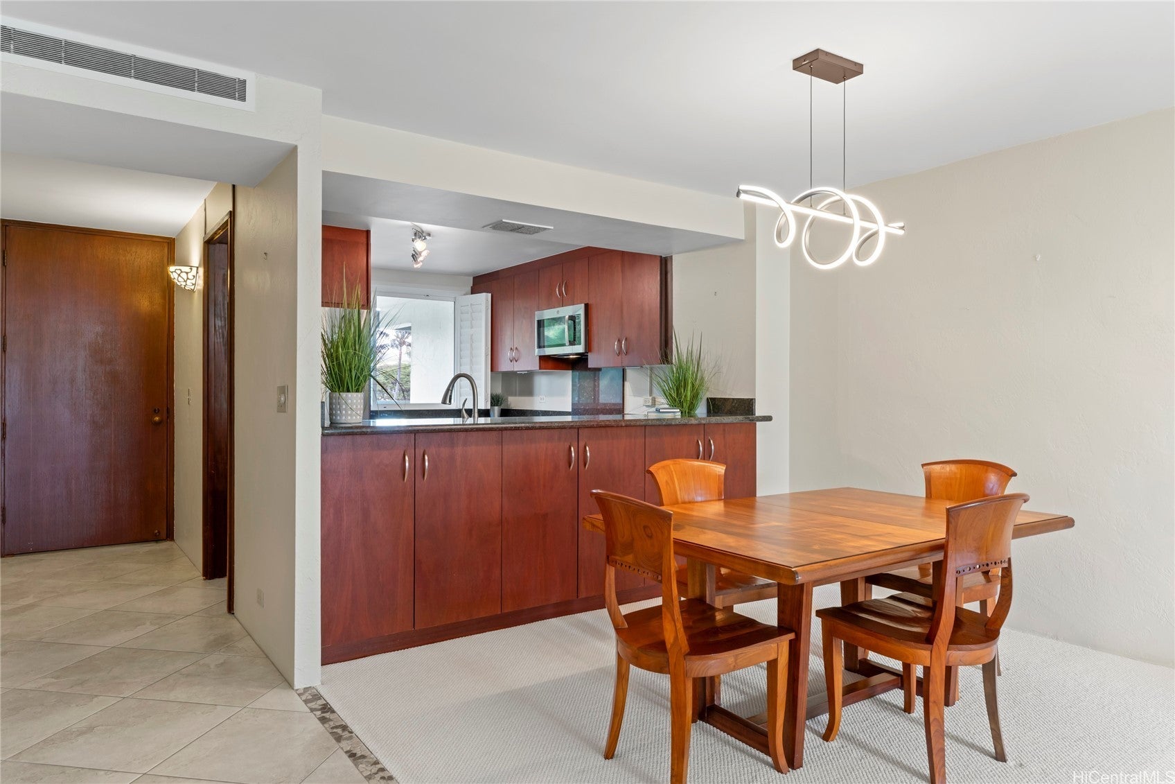 Photo of Listing #202507532