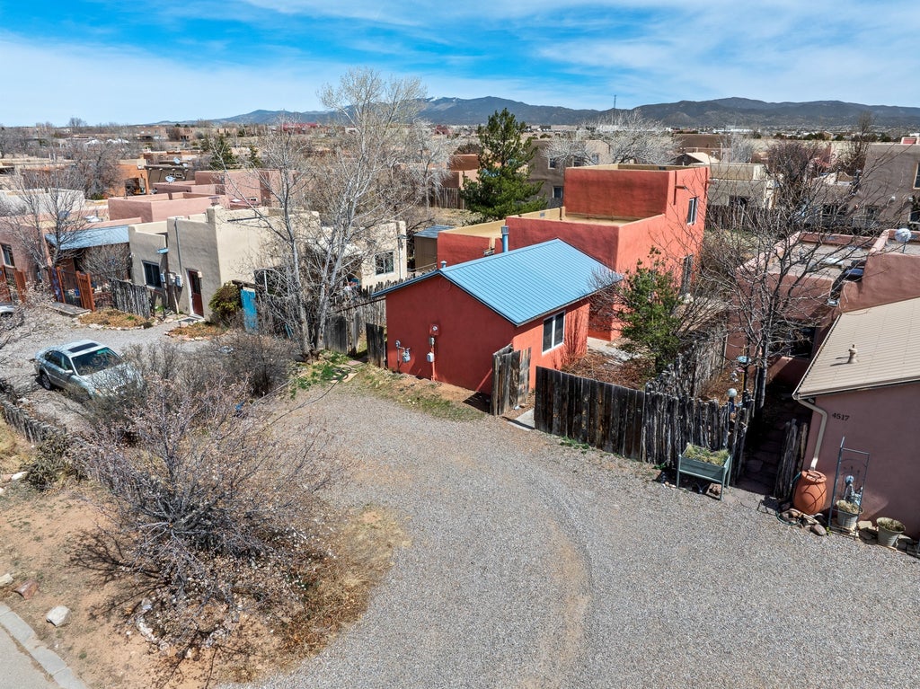 4513 Calle Turquesa, Santa Fe