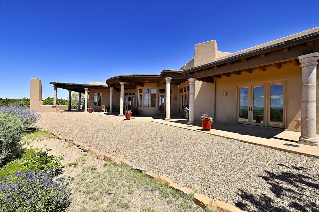10 Blazing Star Circle, Santa Fe