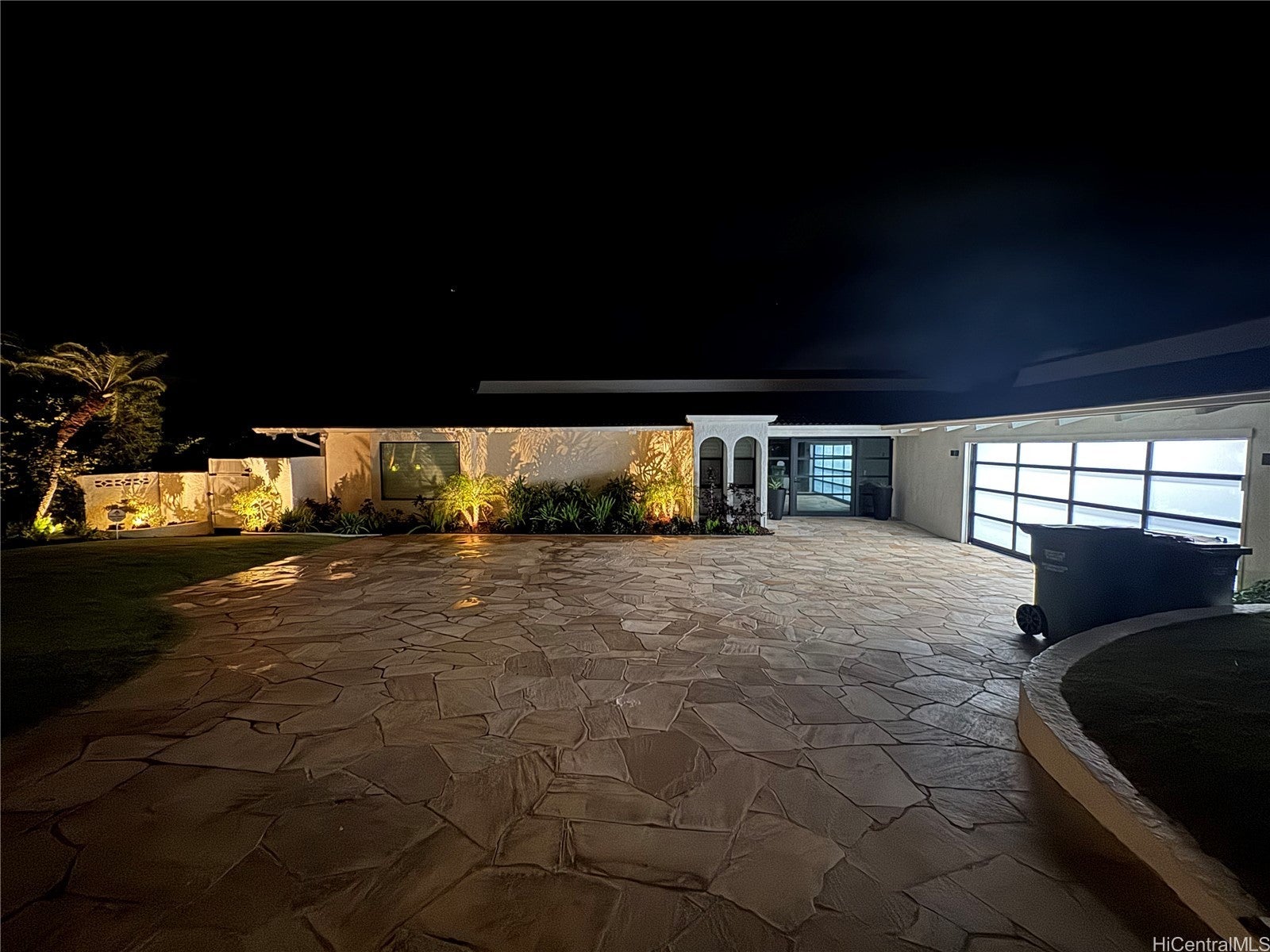 Photo of Listing #202509851