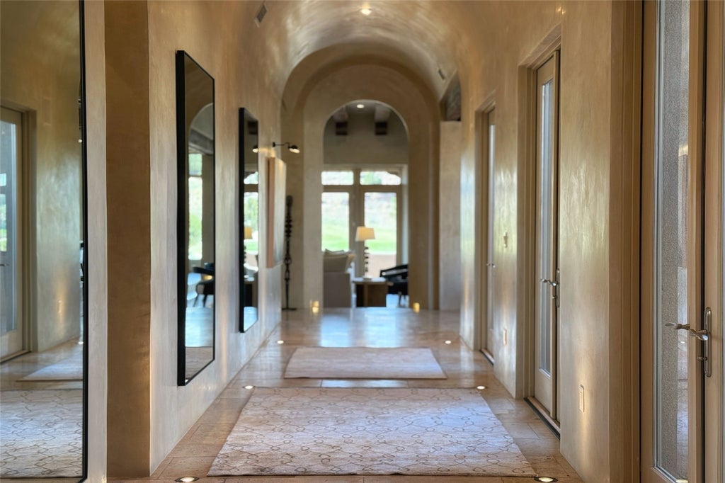 15 Avenida Herrera, Santa Fe