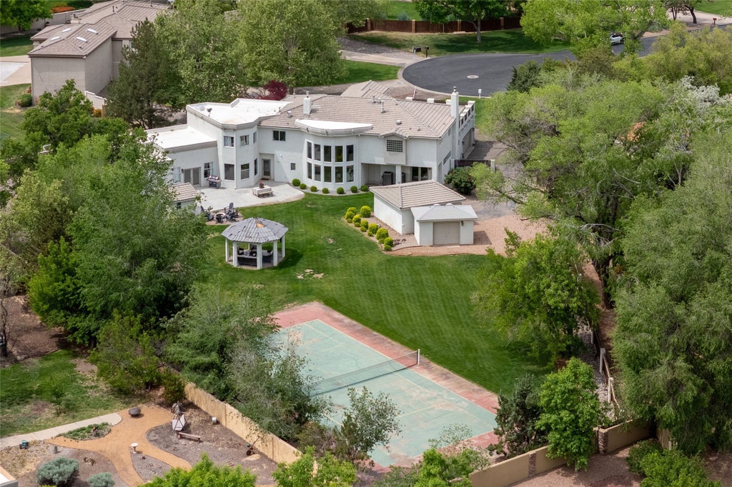 1418 Bonito Suenos Court, Los Ranchos