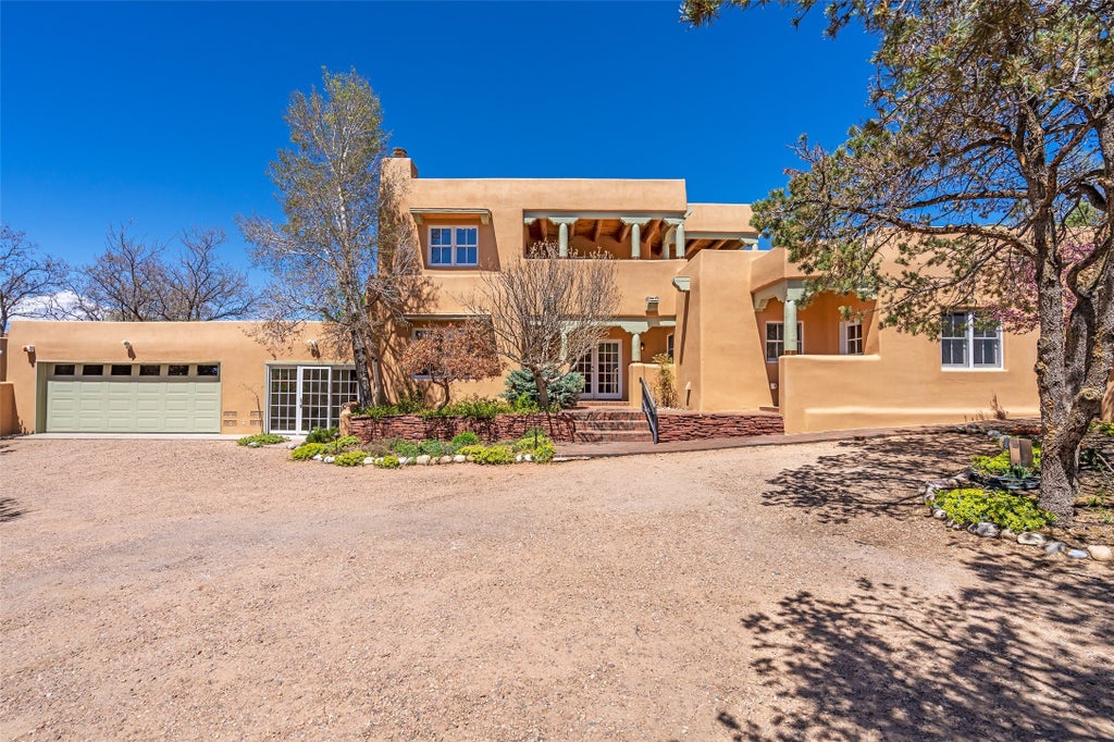 657 Garcia Street, Santa Fe
