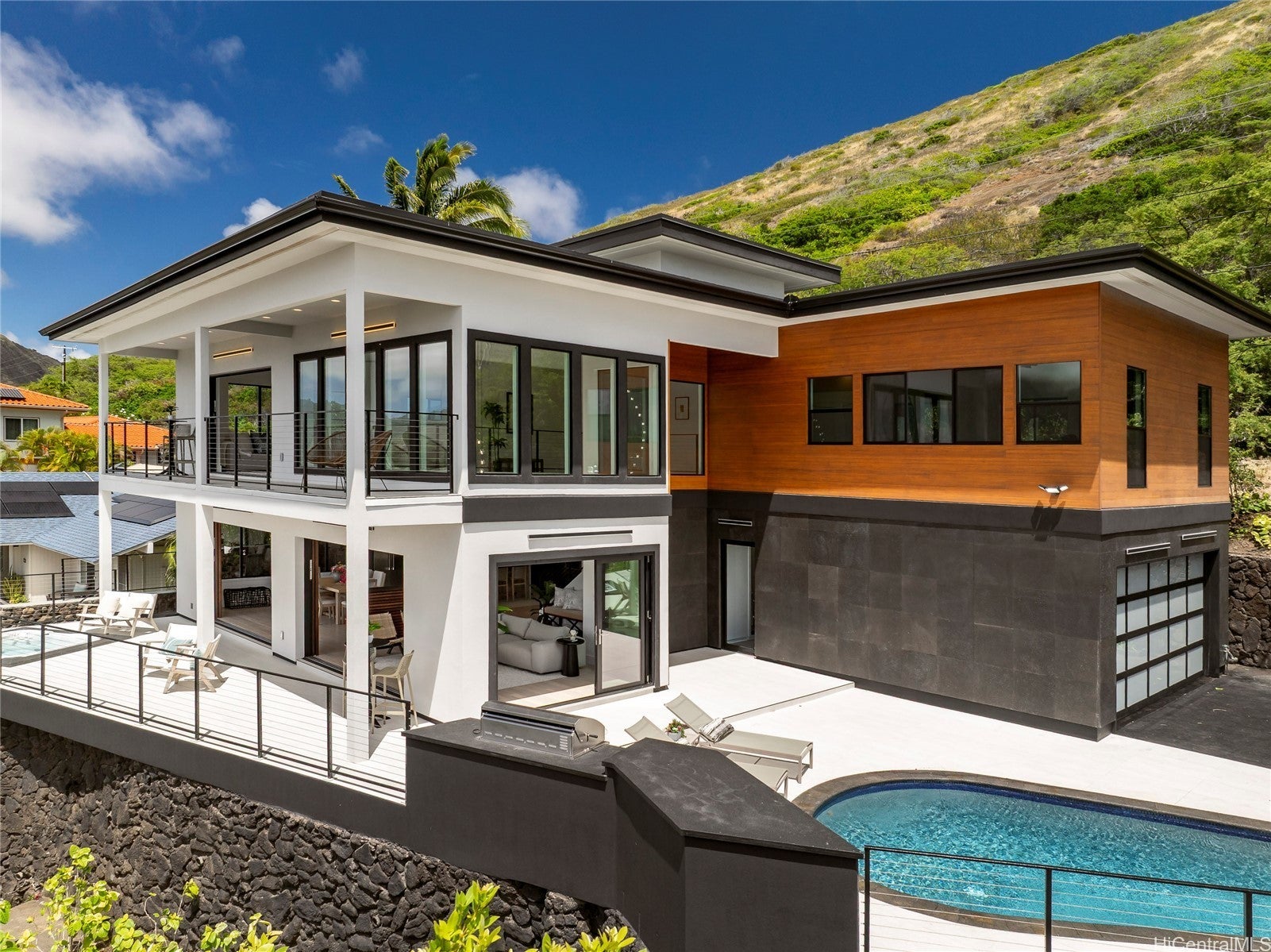 Photo of Listing #202512033