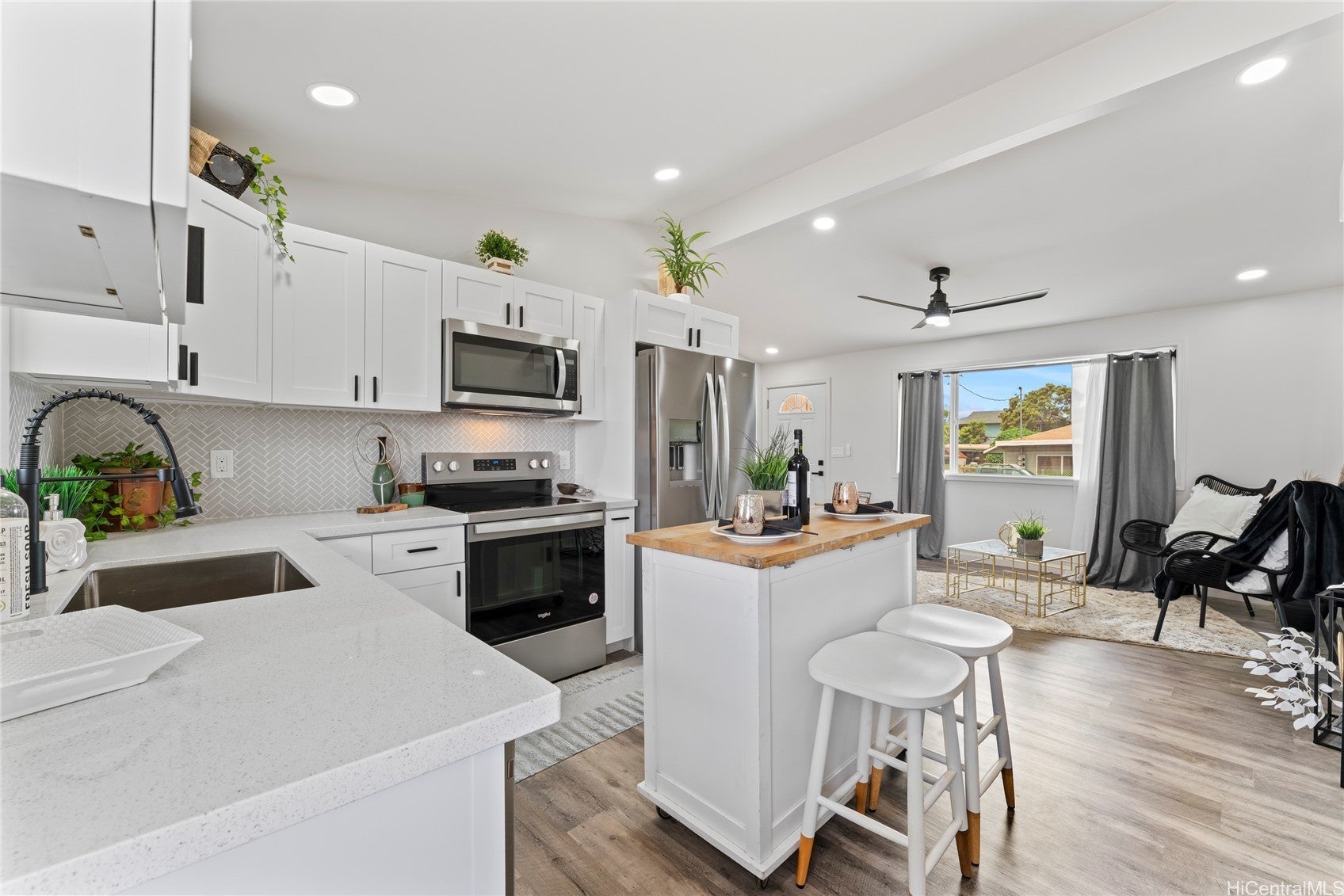 Photo of Listing #202512339