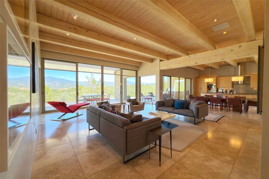 26 San Juan Ranch Road, Santa Fe