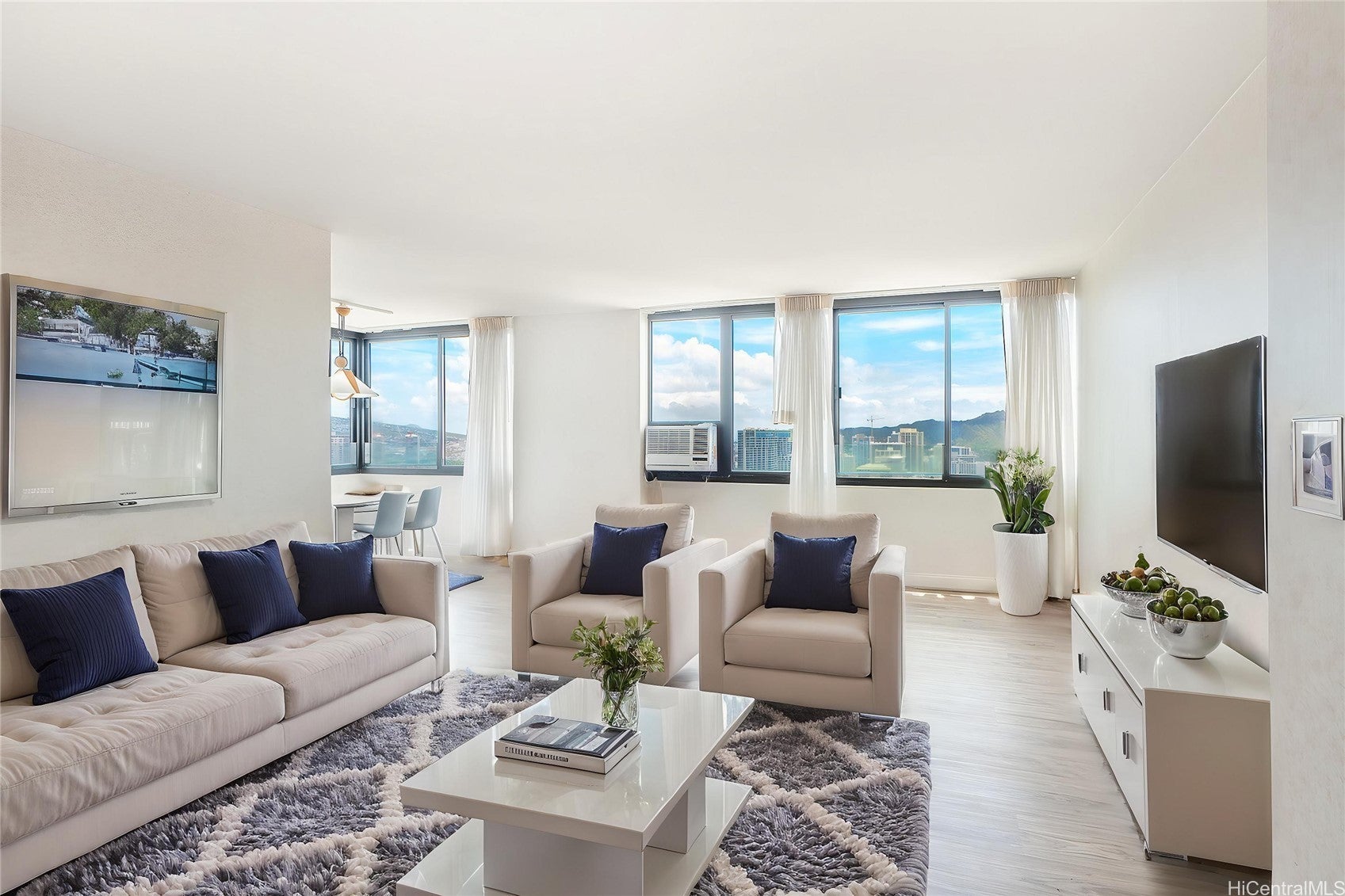 Photo of Listing #202513125