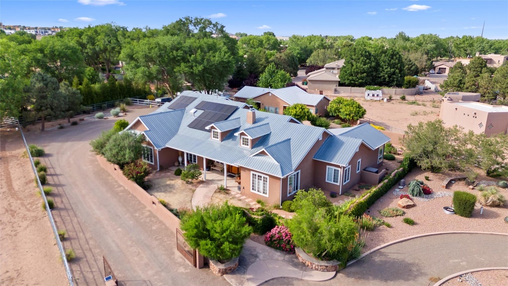 1727 Rusty Road Nw, Albuquerque