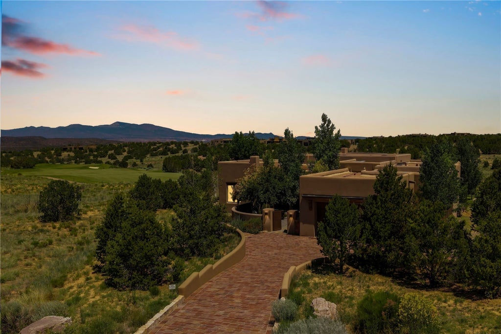 5 N Brisa Fresca, Santa Fe