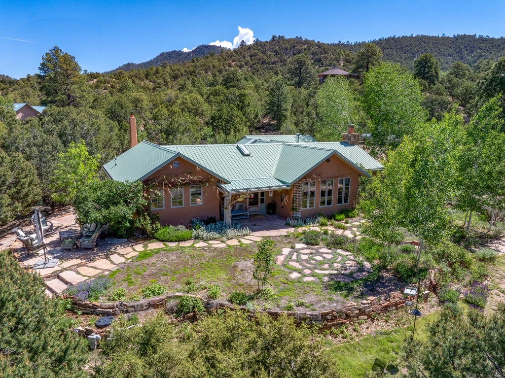 53 Hidden Valley Road, Santa Fe