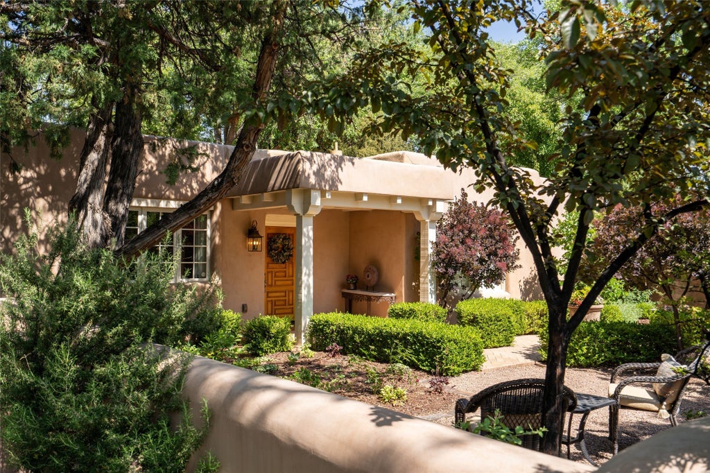 810 Waldo, Santa Fe