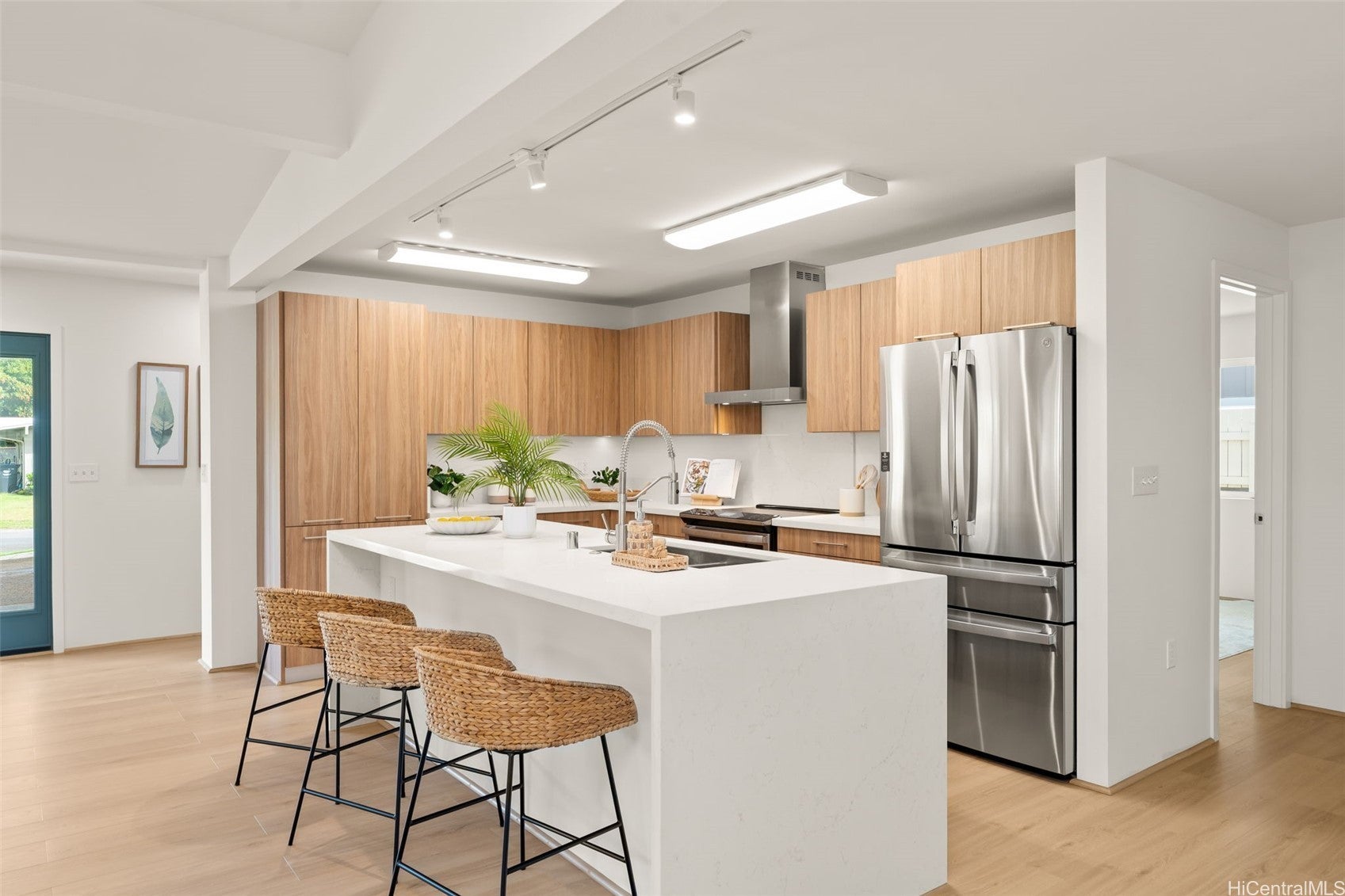 Photo of Listing #202517938