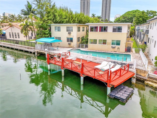 1 of 1 - 4730 Pine Tree Dr 14, Miami Beach, FL