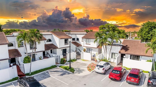 1 of 1 - 1231 Sw 124th Ct 25-c, Miami, FL